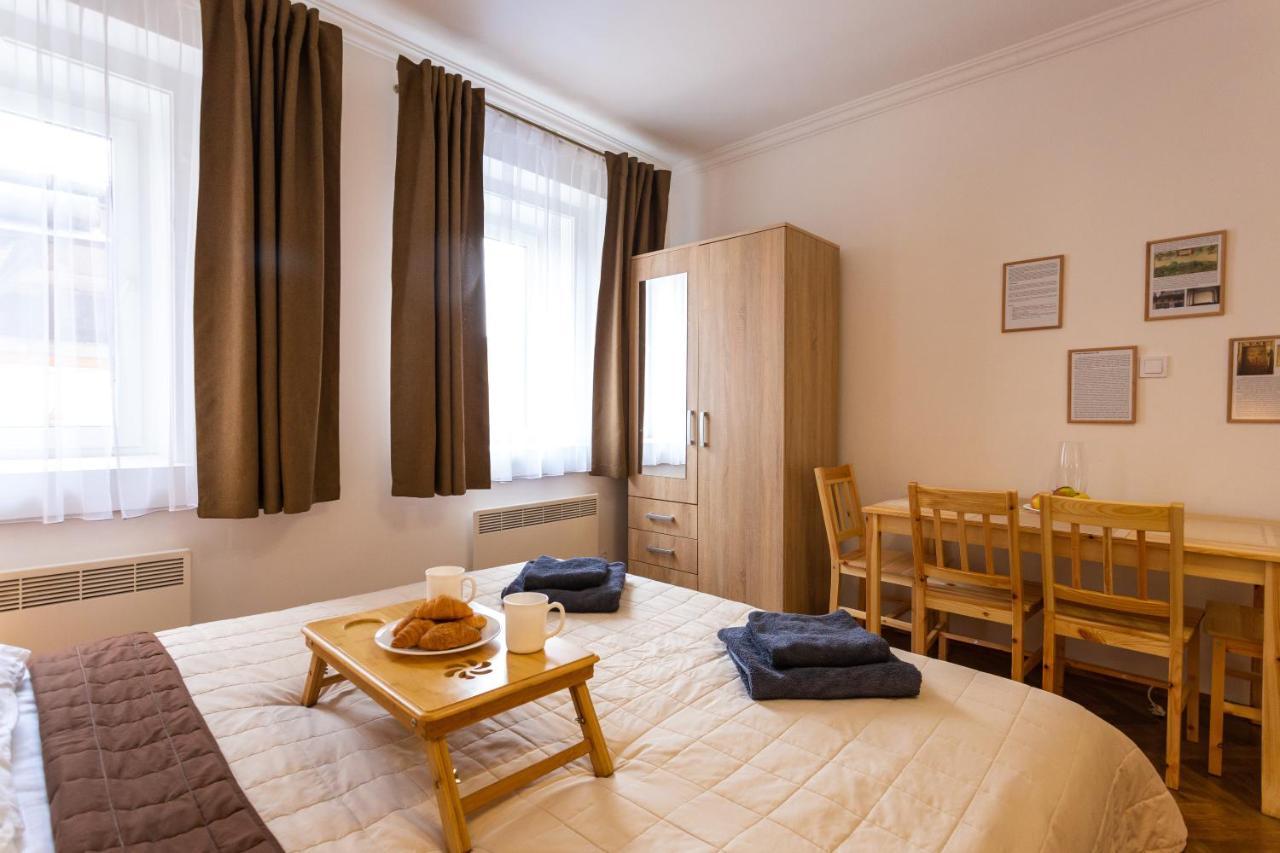 Peaceful studio on Rynok Square Leopoli Esterno foto